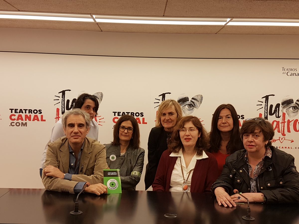 Charla-debate sobre baja visión en los Teatros del Canal en Madrid